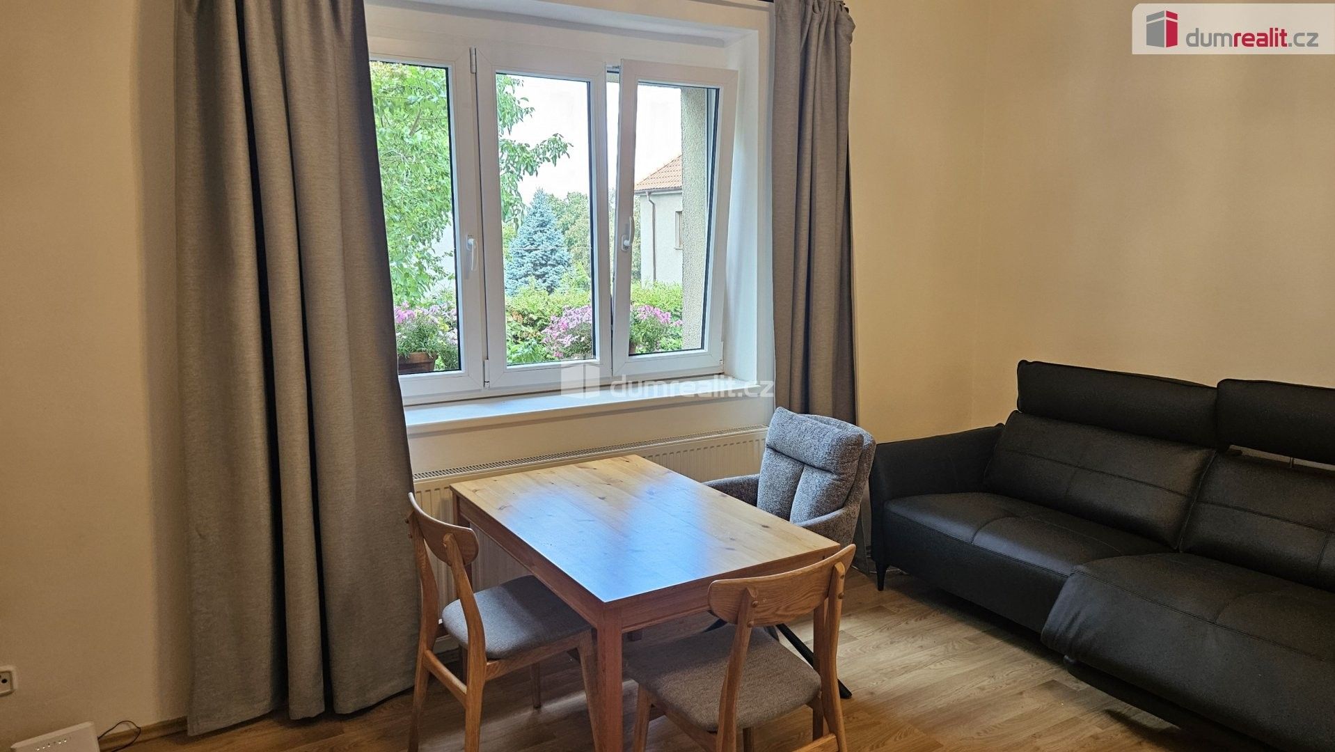 Pronájem bytu 2+kk 37 m² - foto 8