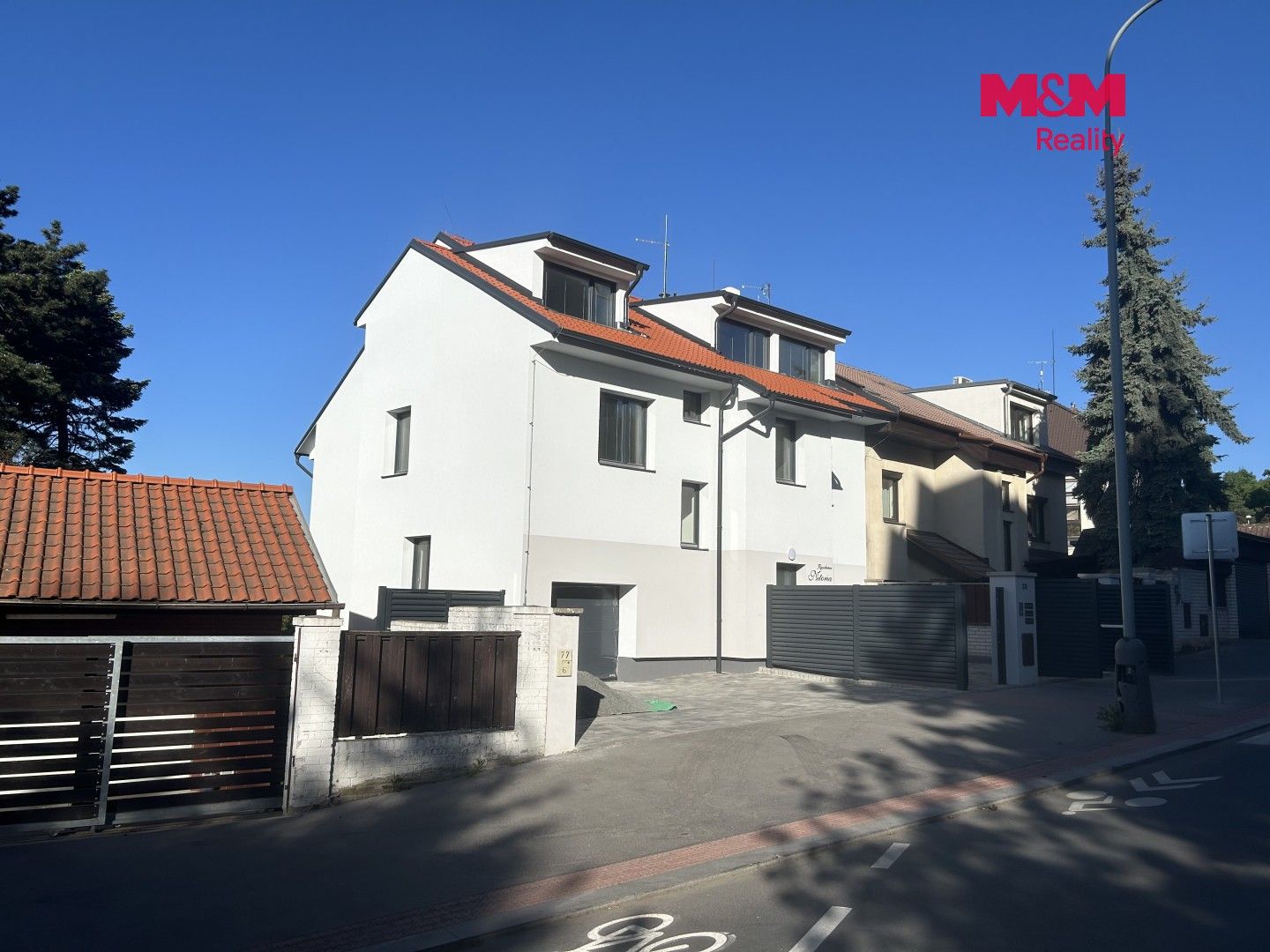 Pronájem bytu 4+kk 250 m² - foto 22