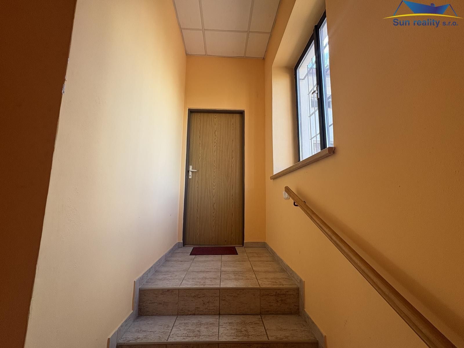 Pronájem komerčního prostoru 75 m² - foto 6