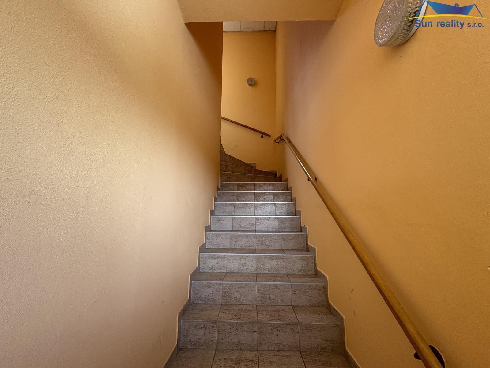 Pronájem komerčního prostoru 75 m² - foto 7
