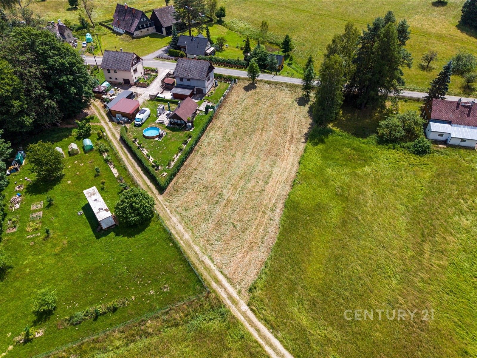 Prodej pozemku 1943 m² - foto 8