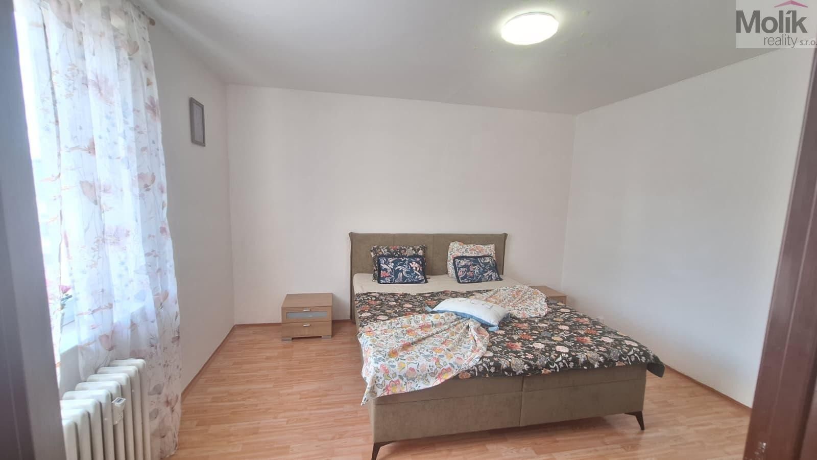 Prodej bytu 4+1 85 m² - foto 9
