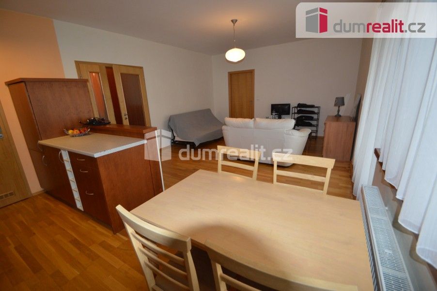 Pronájem bytu 2+kk 64 m² - foto 14
