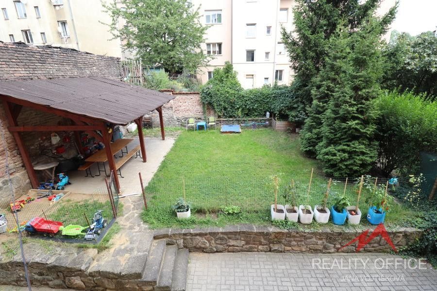 Pronájem bytu 2+kk 45 m² - foto 2