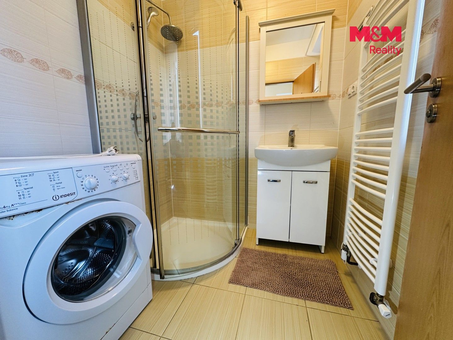 Pronájem bytu 2+1 52 m² - foto 4