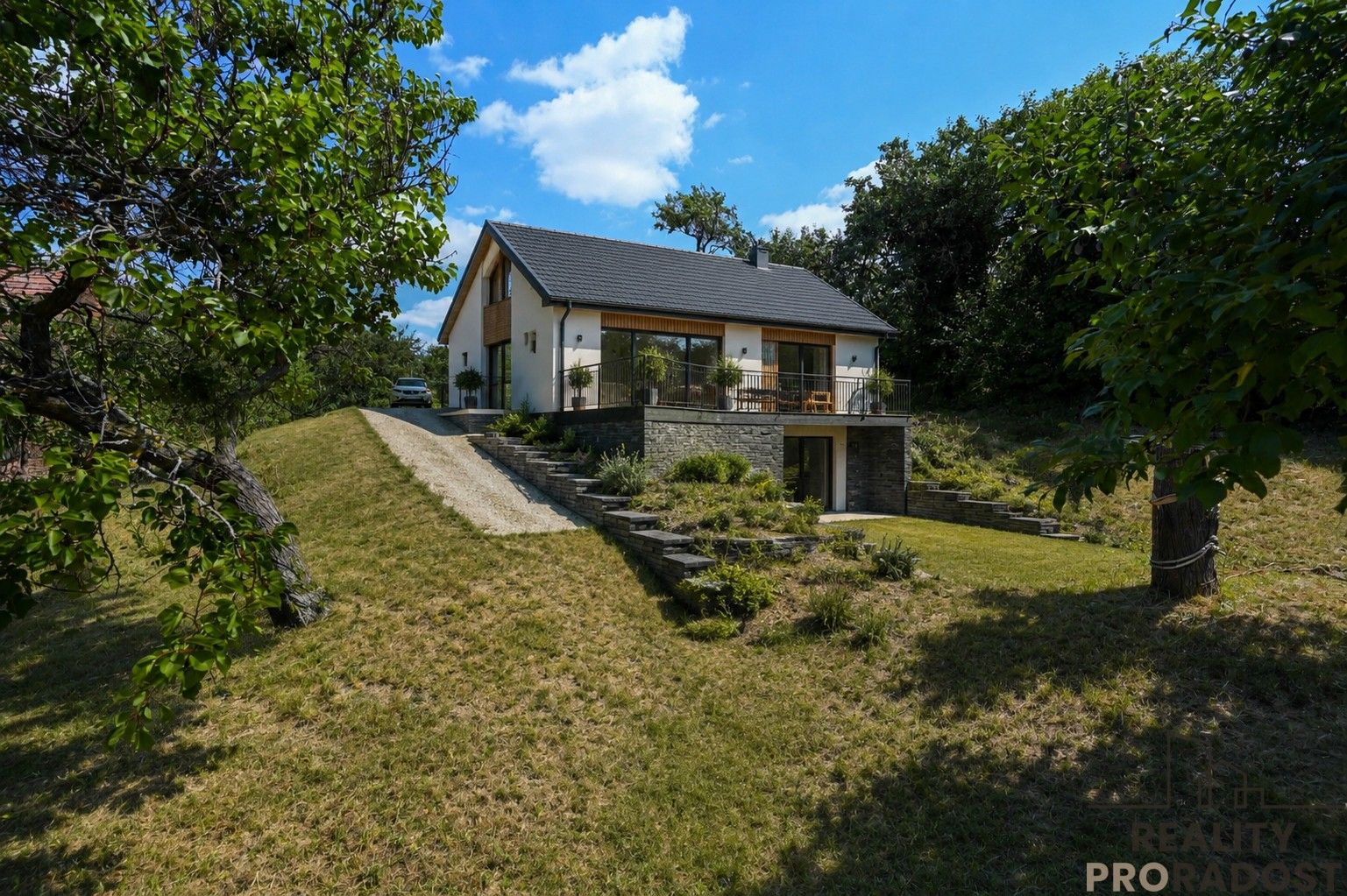 Prodej pozemku 1206 m² - foto 1