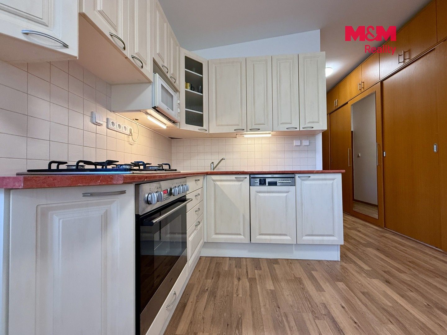 Pronájem bytu 1+kk 42 m² - foto 8
