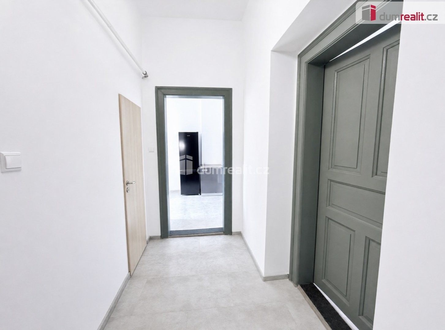 Pronájem bytu 2+1 54 m² - foto 4