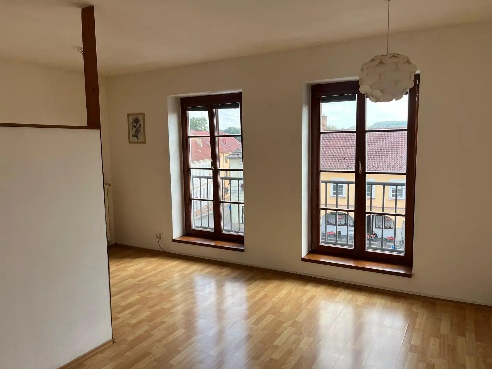 Pronájem bytu 2+1 58 m² - foto 1