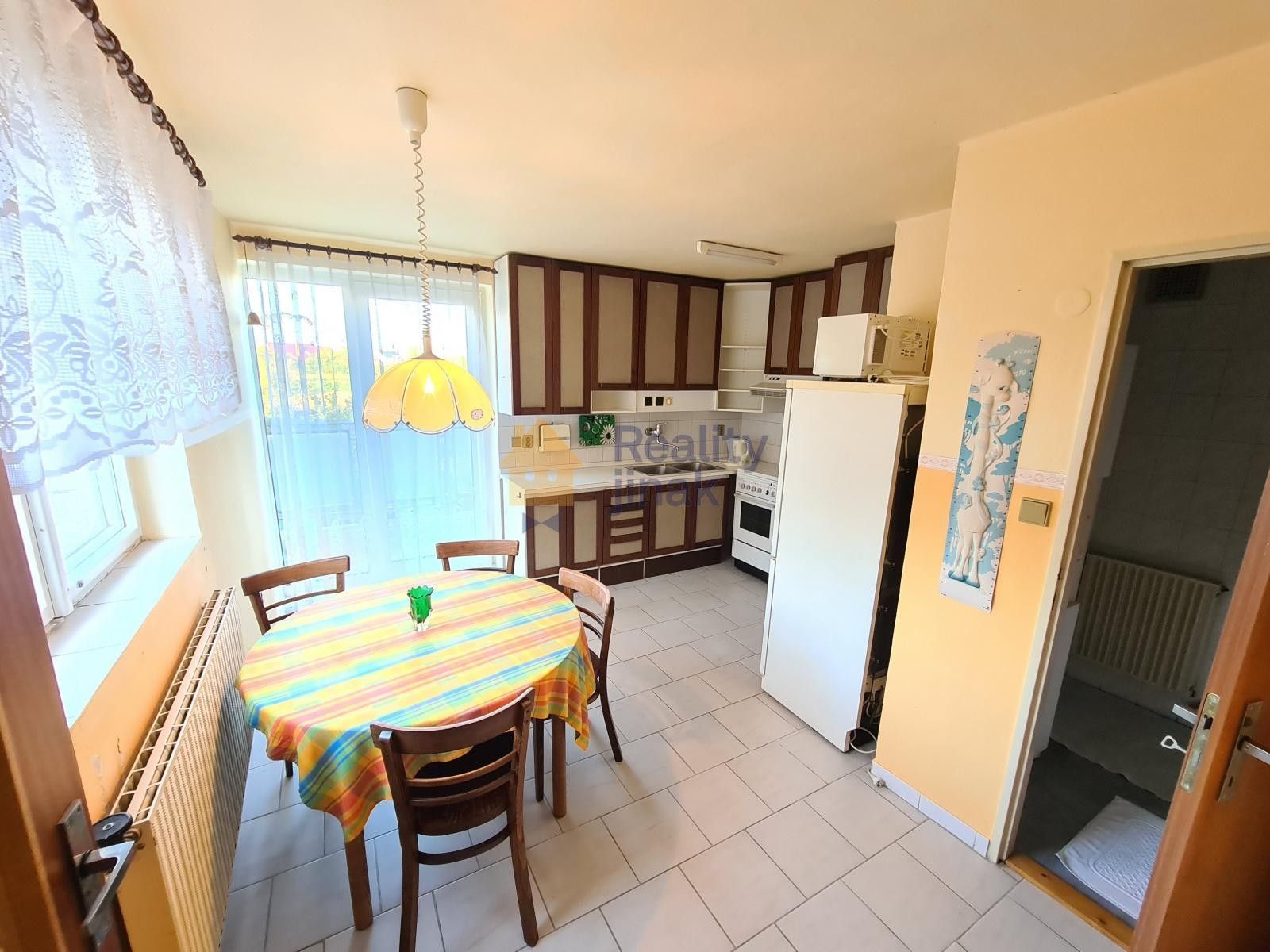 Prodej nemovitosti 154 m² - foto 11