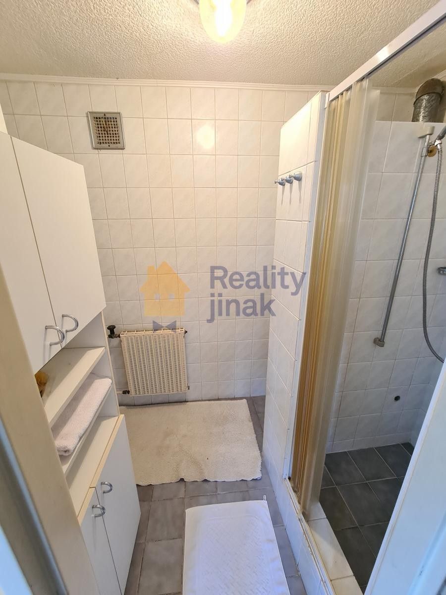 Prodej nemovitosti 154 m² - foto 17