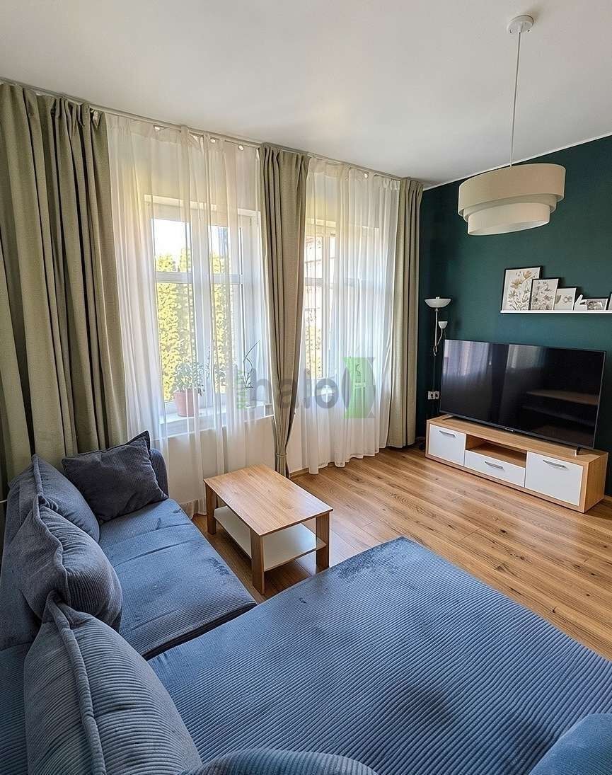Pronájem bytu 2+1 56 m² - foto 4