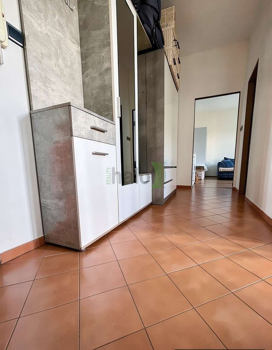 Pronájem bytu 2+1 56 m² - foto 7