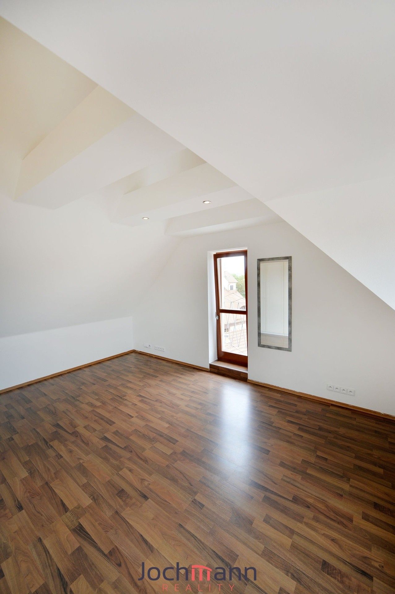 Pronájem bytu 1+kk 62 m² - foto 6