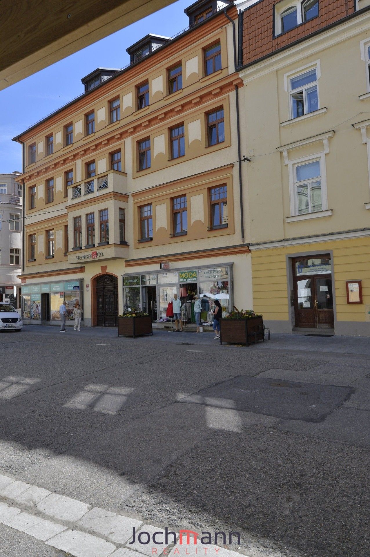 Pronájem bytu 1+kk 62 m² - foto 16