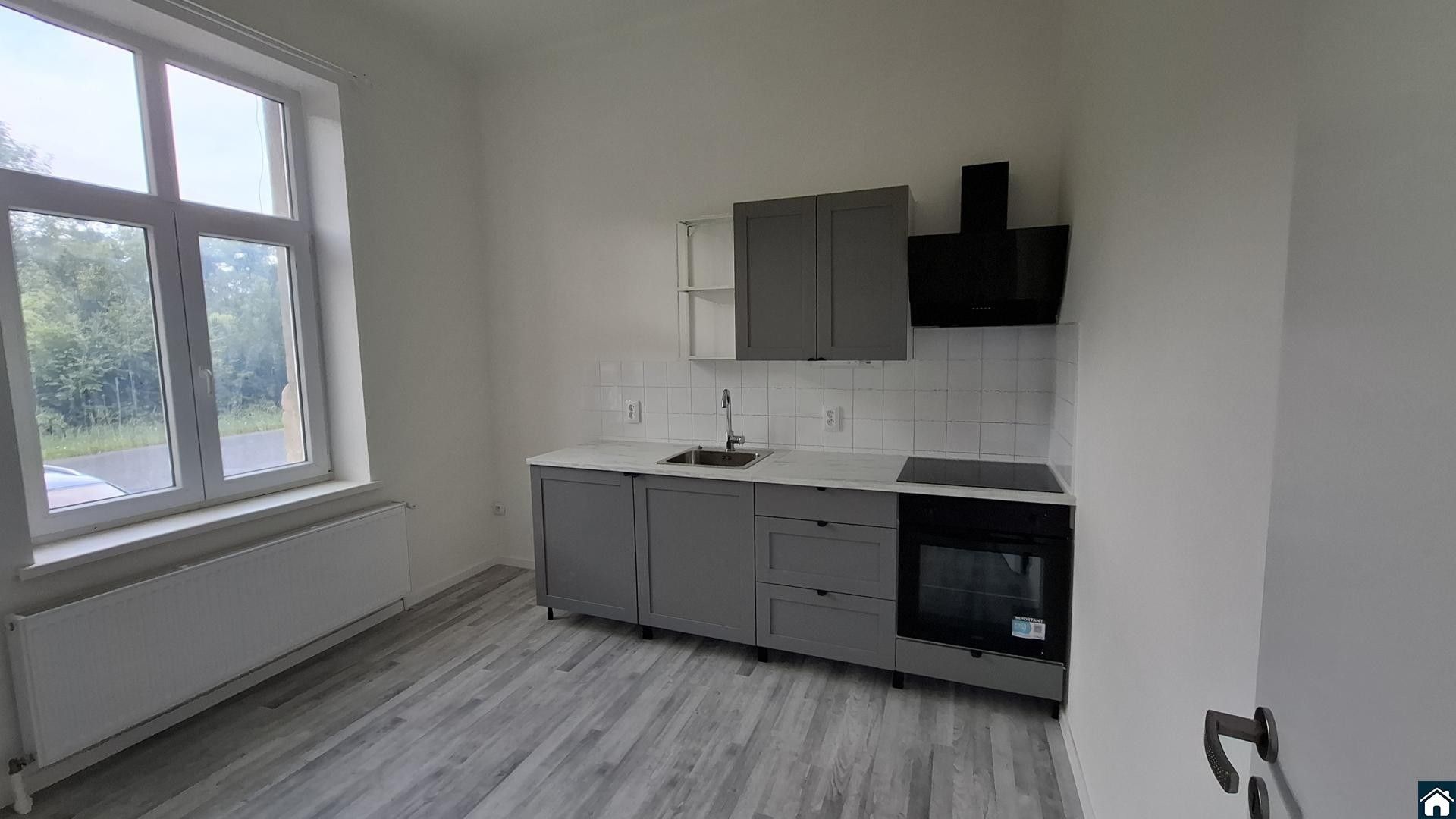 Pronájem bytu 2+kk 63 m² - foto 1