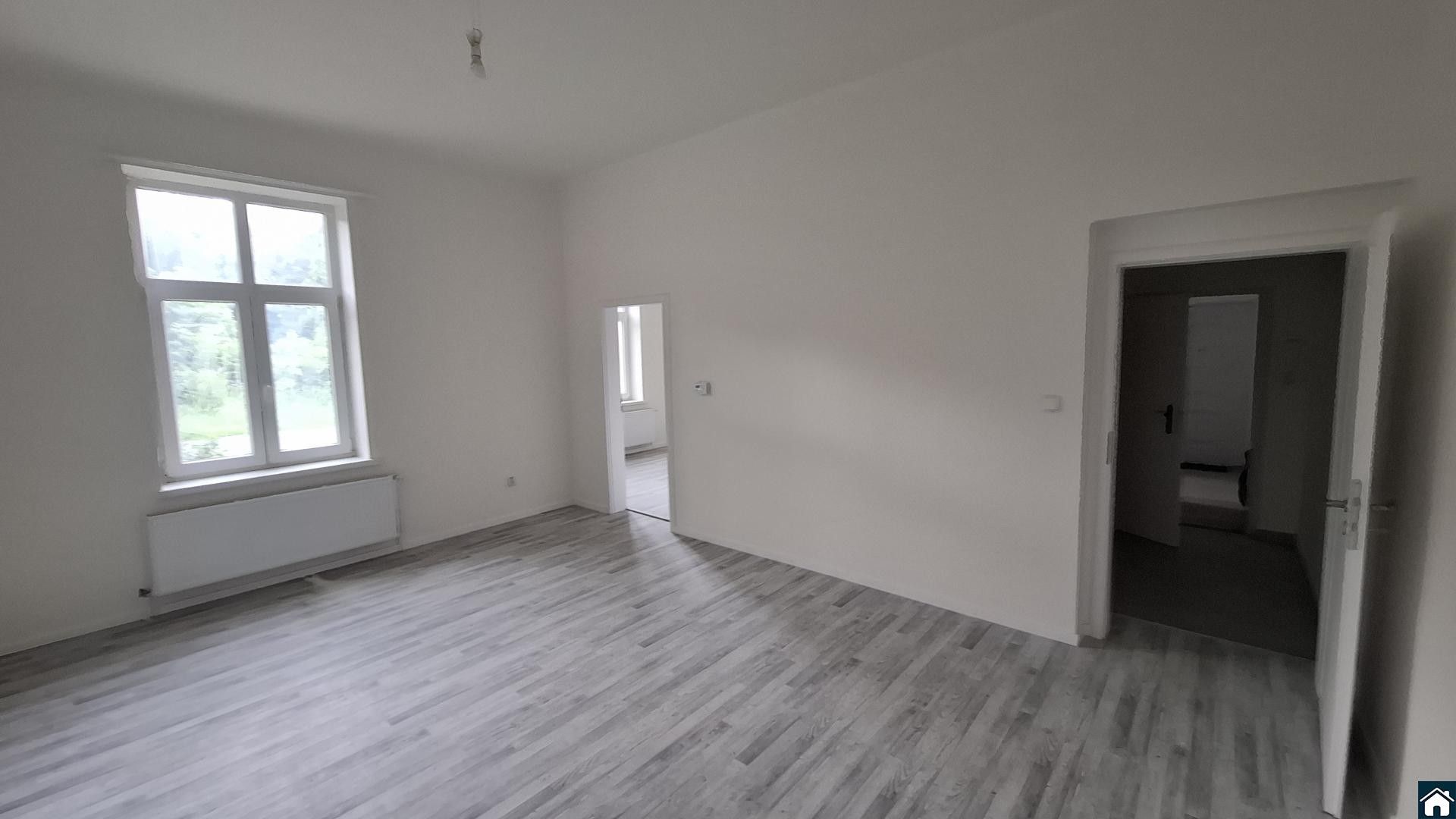 Pronájem bytu 2+kk 63 m² - foto 5