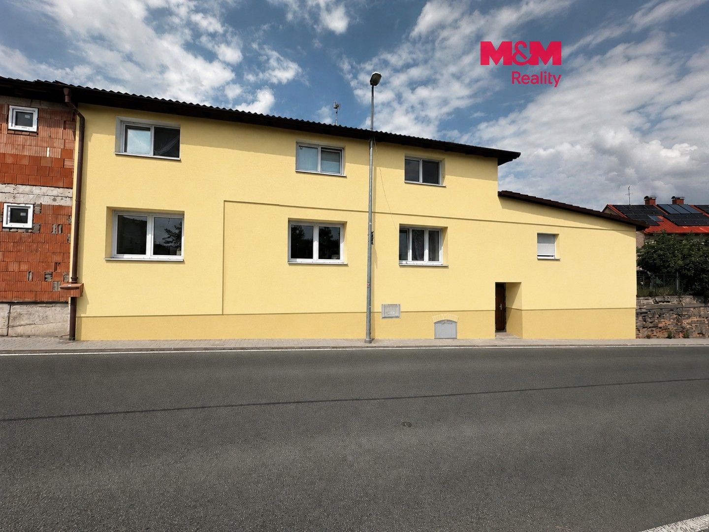 Prodej domu 230 m² - foto 1