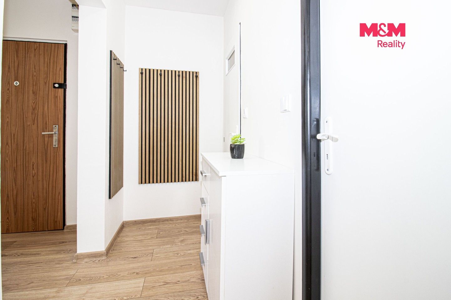 Pronájem bytu 3+kk 72 m² - foto 11