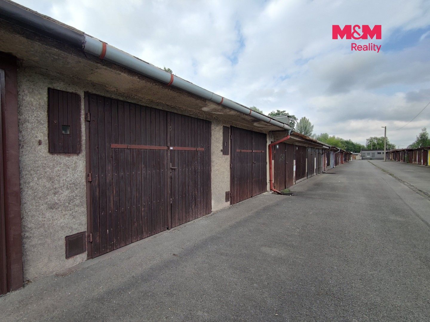 Prodej nemovitosti 43 m² - foto 2
