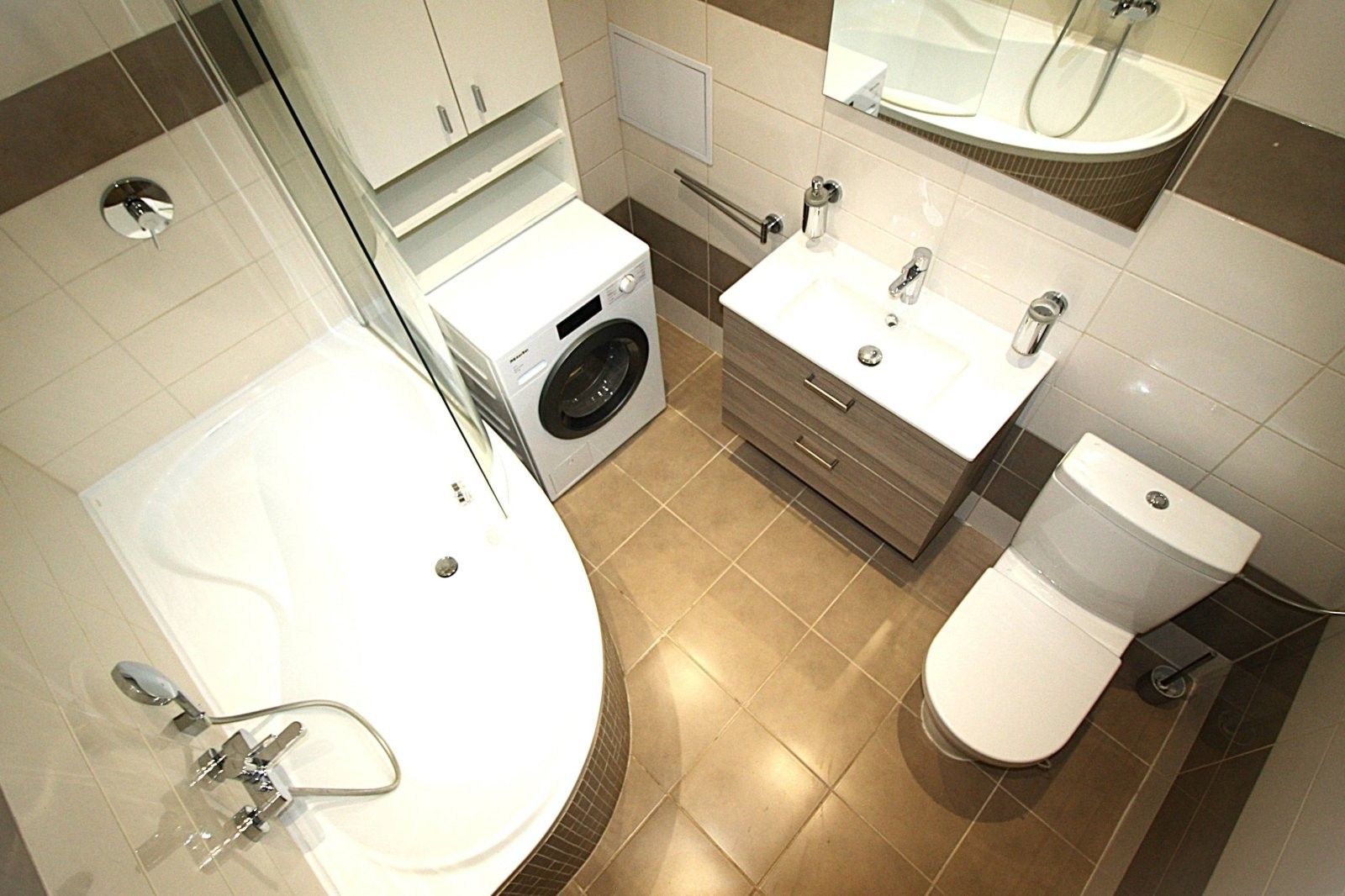 Prodej bytu 2+kk 50 m² - foto 2