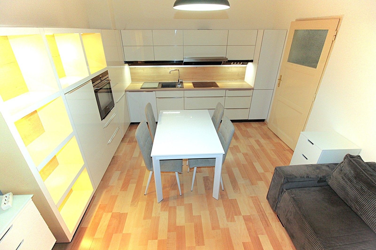 Prodej bytu 2+kk 50 m² - foto 4