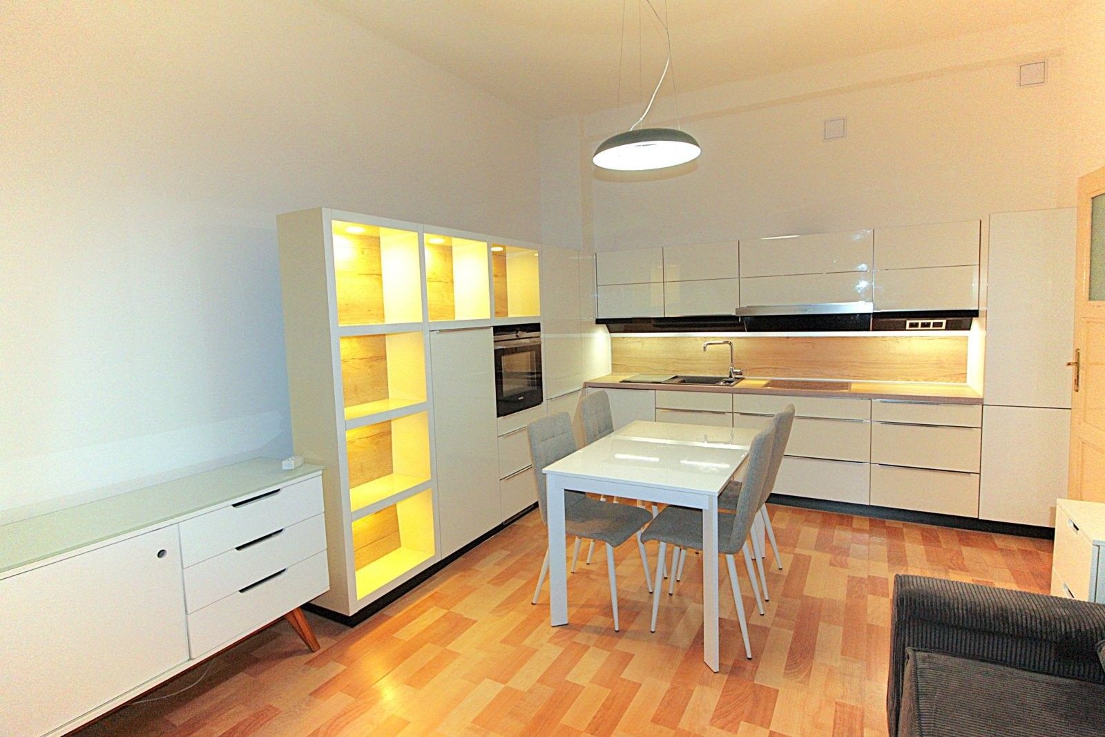 Prodej bytu 2+kk 50 m² - foto 8