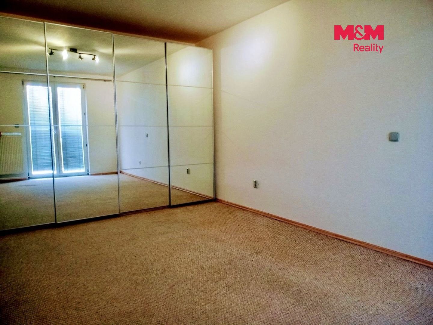 Pronájem bytu 3+kk 81 m² - foto 9