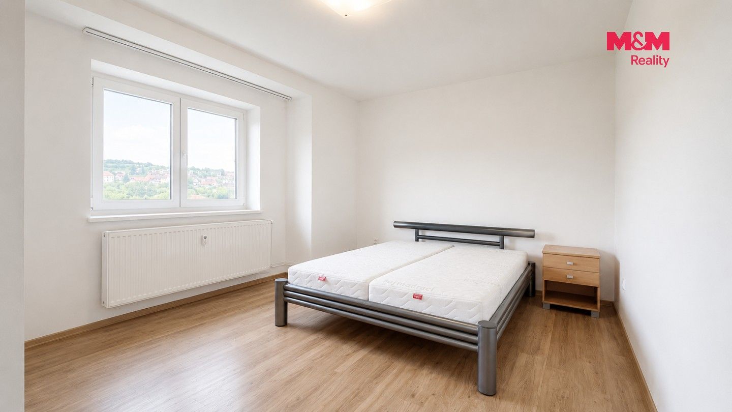 Pronájem bytu 3+kk 94 m² - foto 5