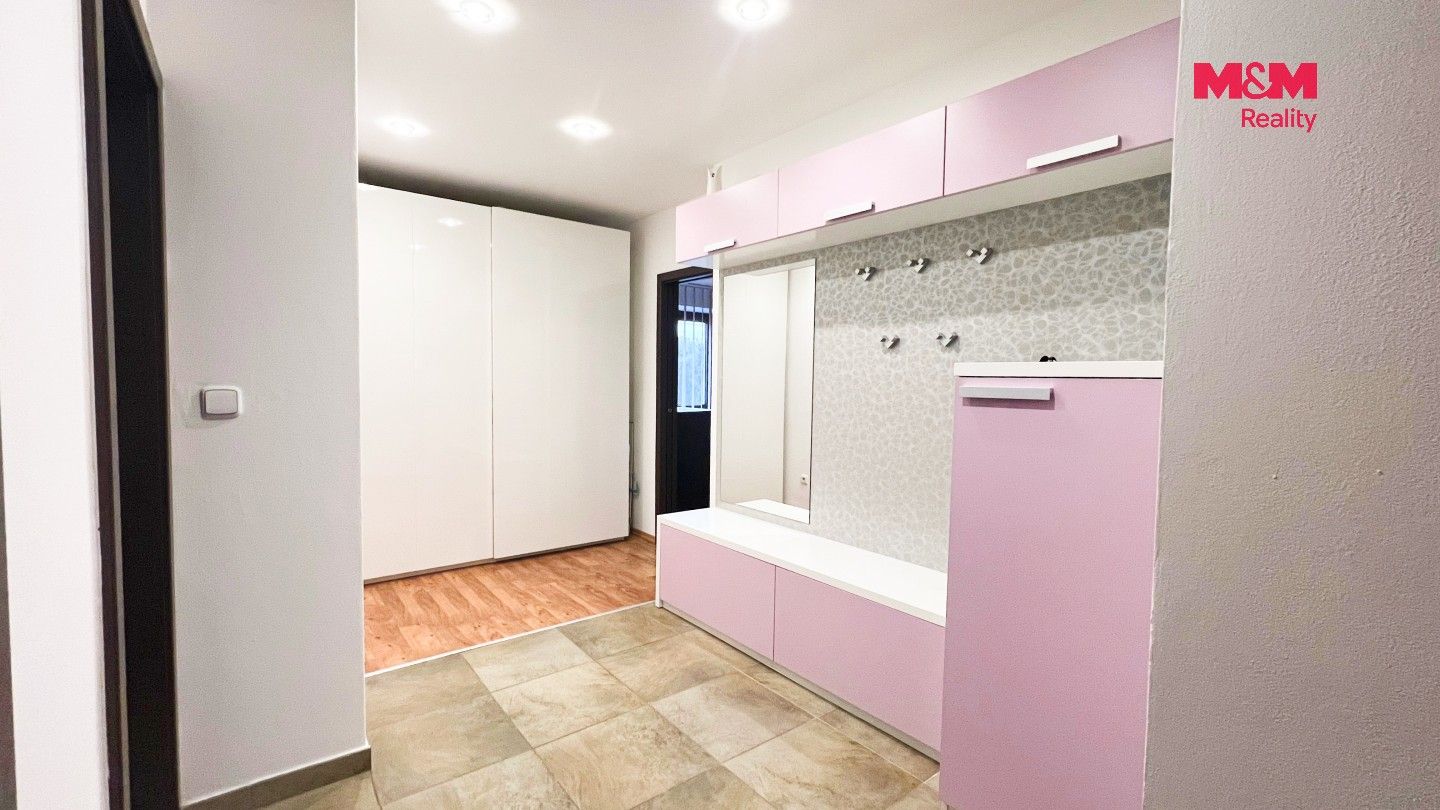 Pronájem bytu 3+kk 94 m² - foto 7