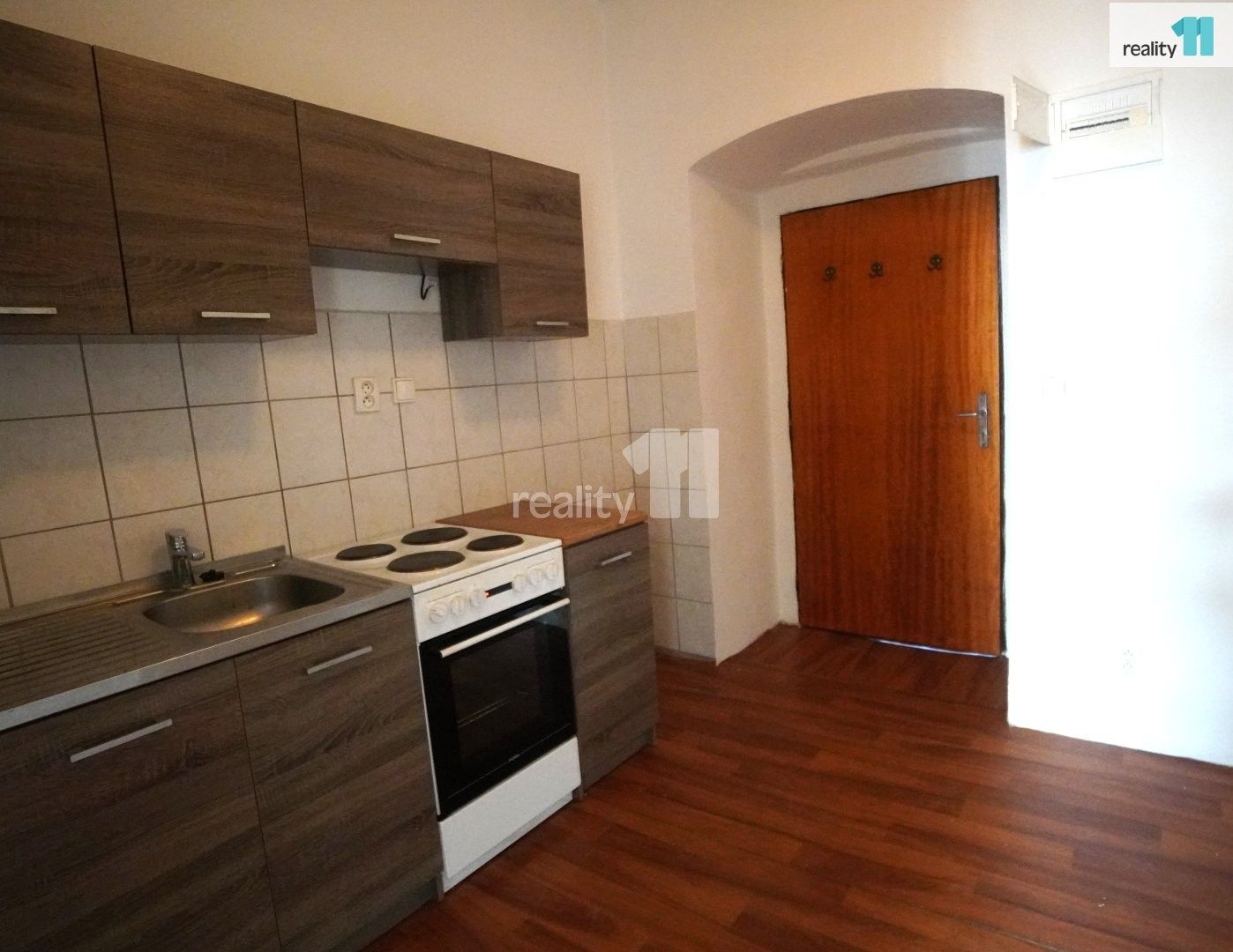 Pronájem bytu 1+kk 35 m² - foto 3