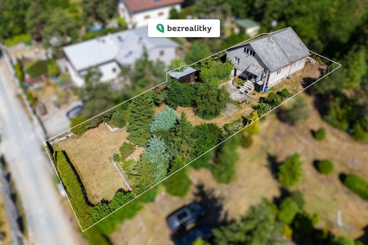 Prodej pozemku 857 m² - foto 1