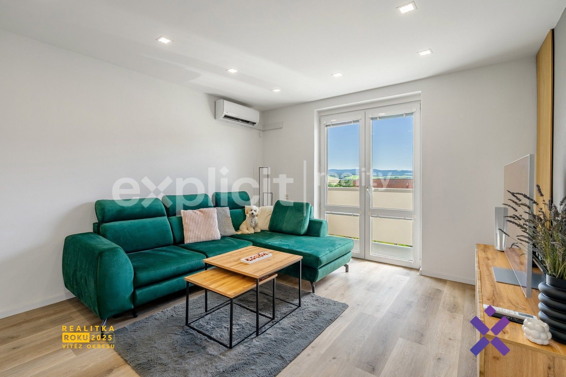 Pronájem bytu 2+1 55 m² - foto 2