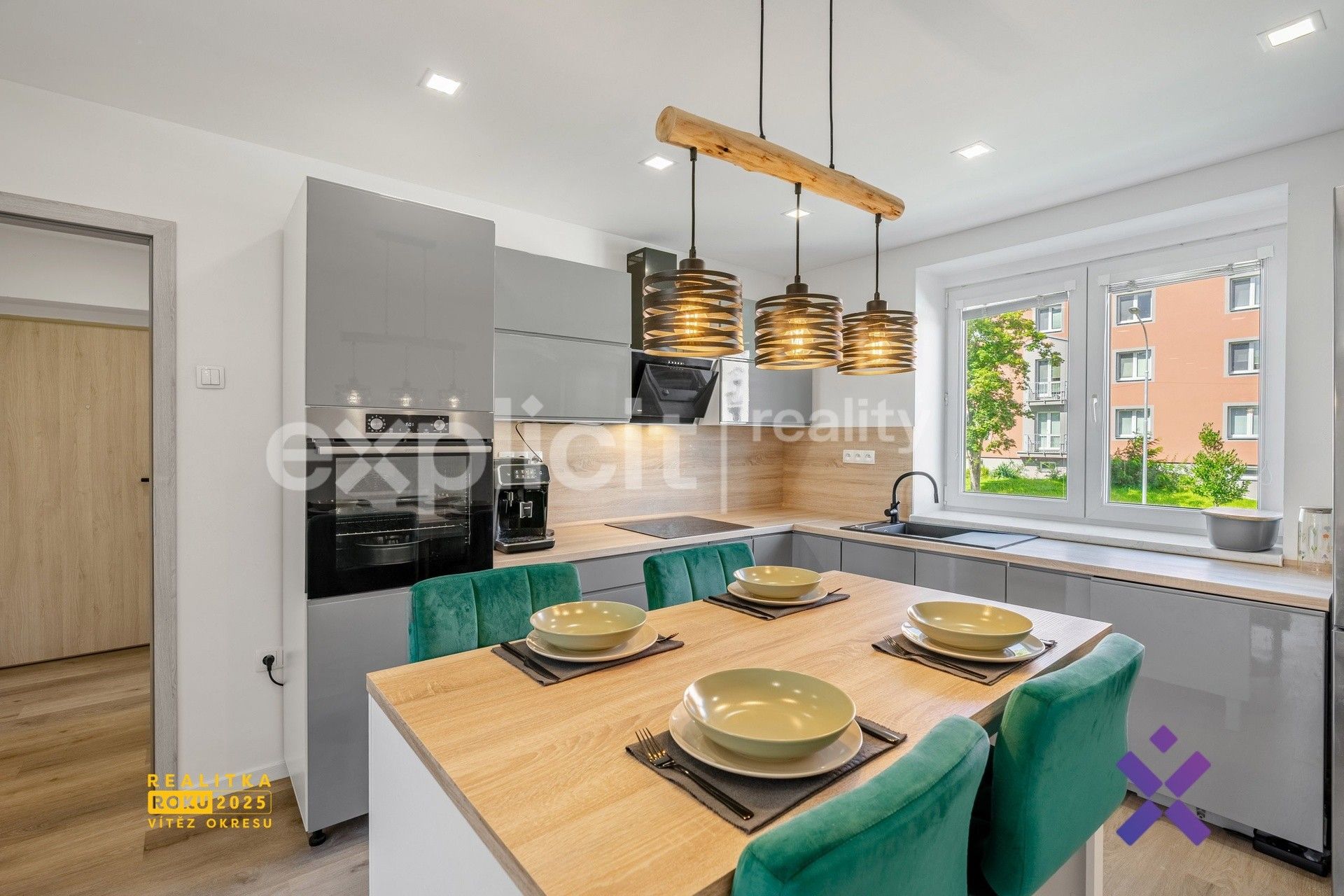 Pronájem bytu 2+1 55 m² - foto 1