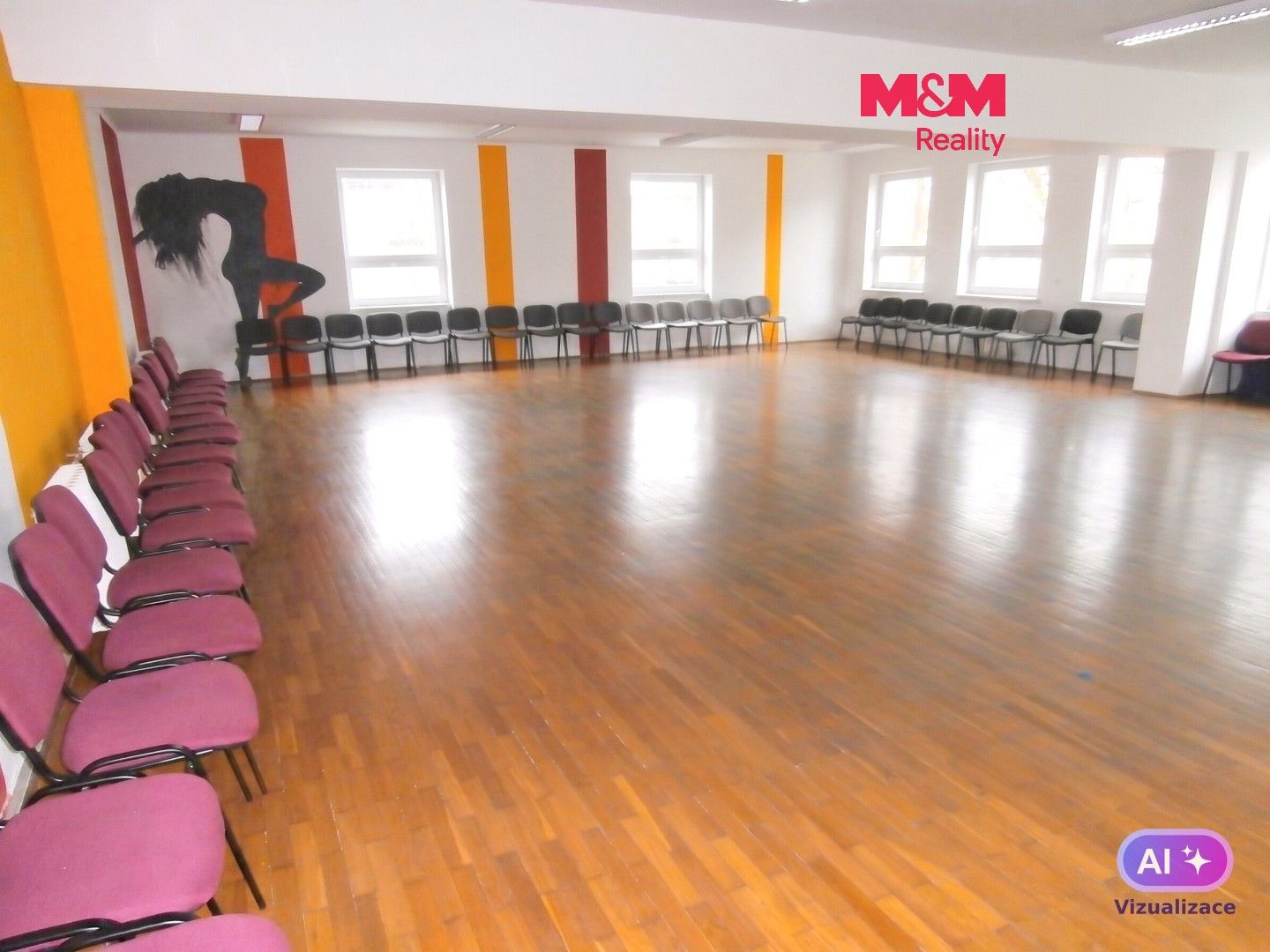 Pronájem komerčního prostoru 335 m² - foto 1