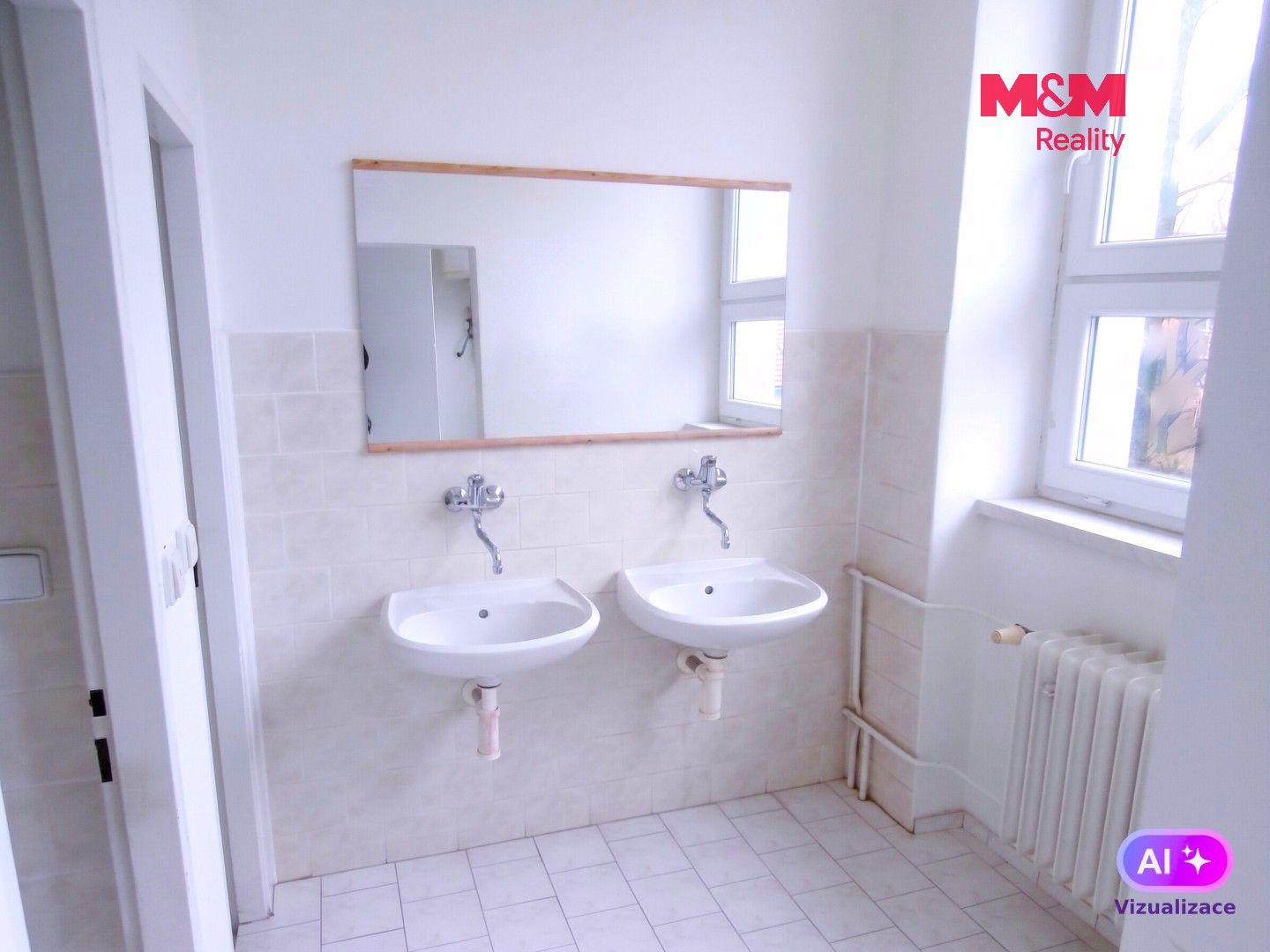 Pronájem komerčního prostoru 335 m² - foto 4