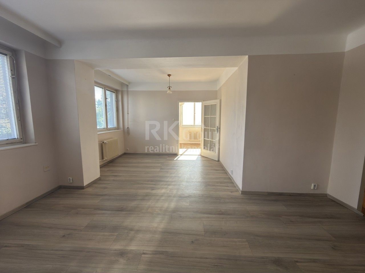 Pronájem bytu 2+1 56 m² - foto 4
