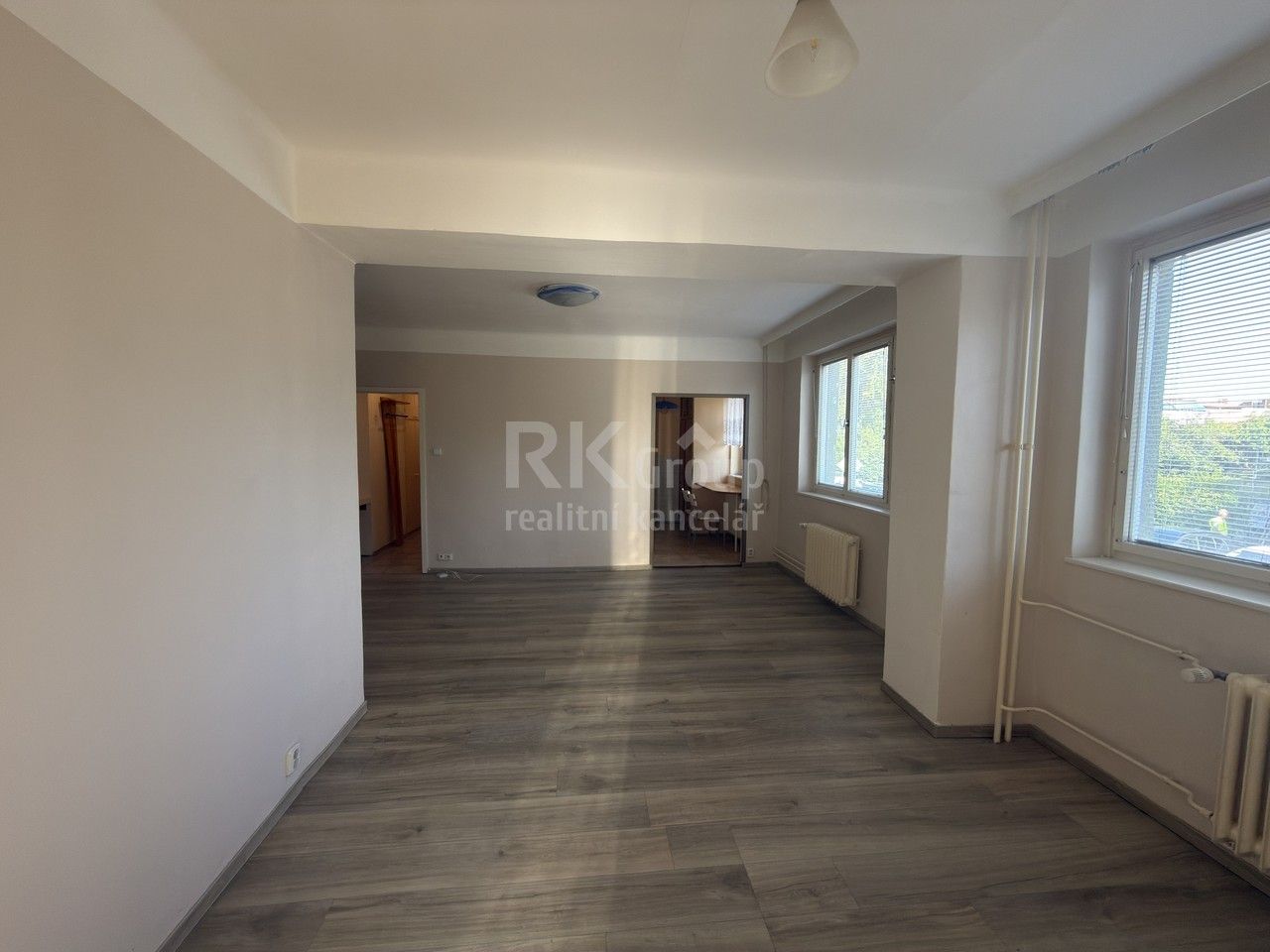 Pronájem bytu 2+1 56 m² - foto 3