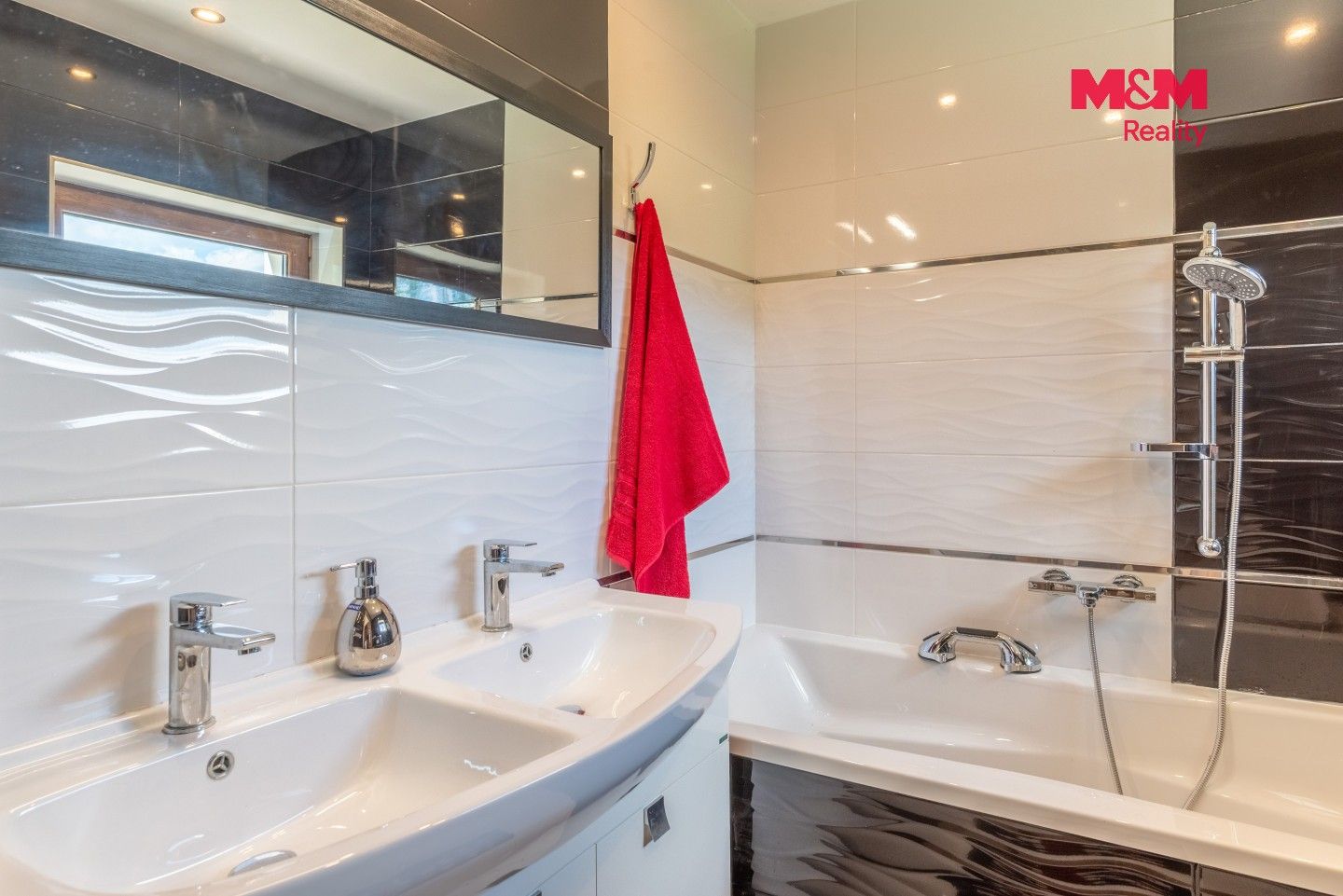 Prodej domu 187 m² - foto 5