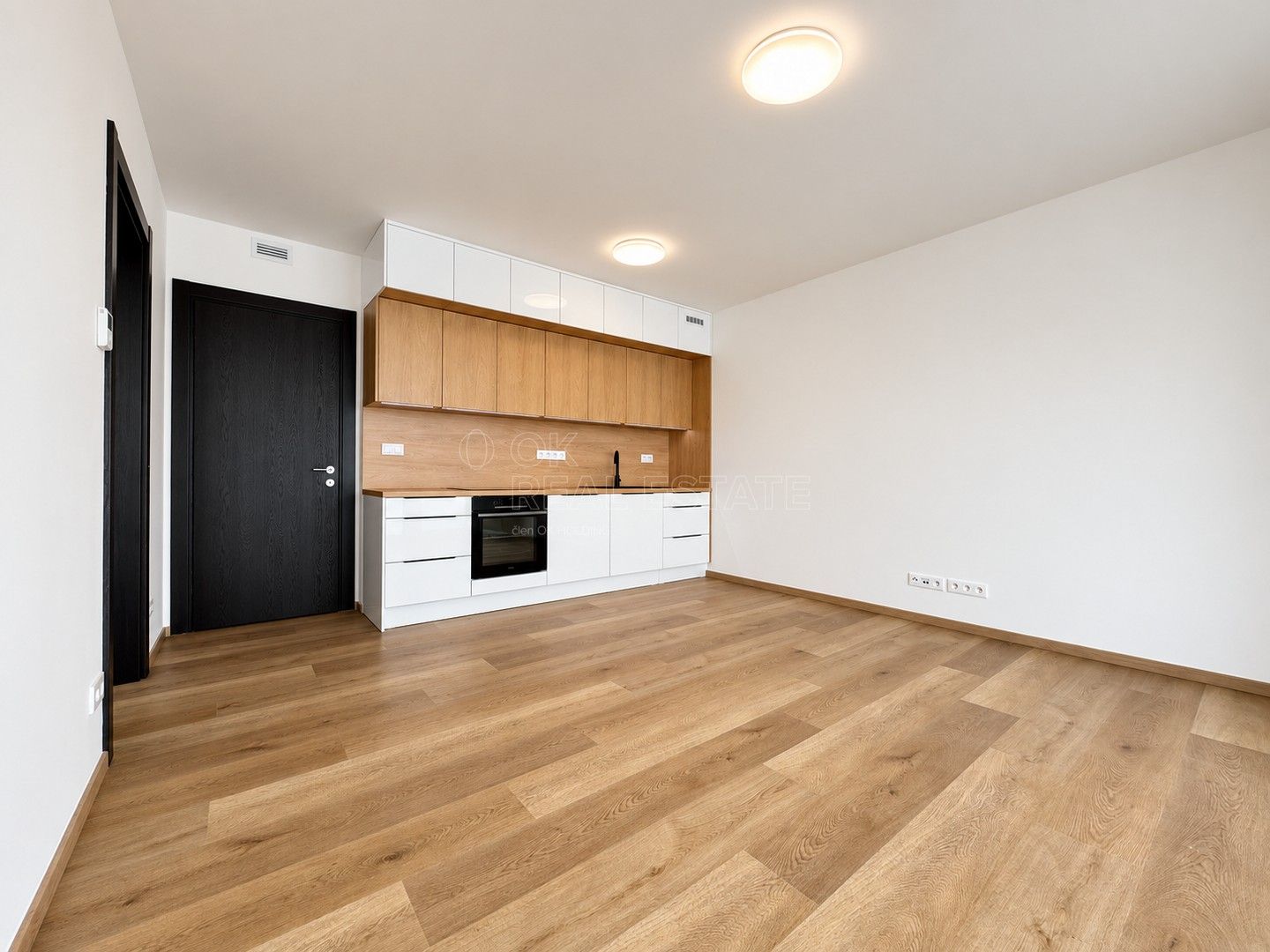 Pronájem bytu 2+kk 45 m² - foto 1