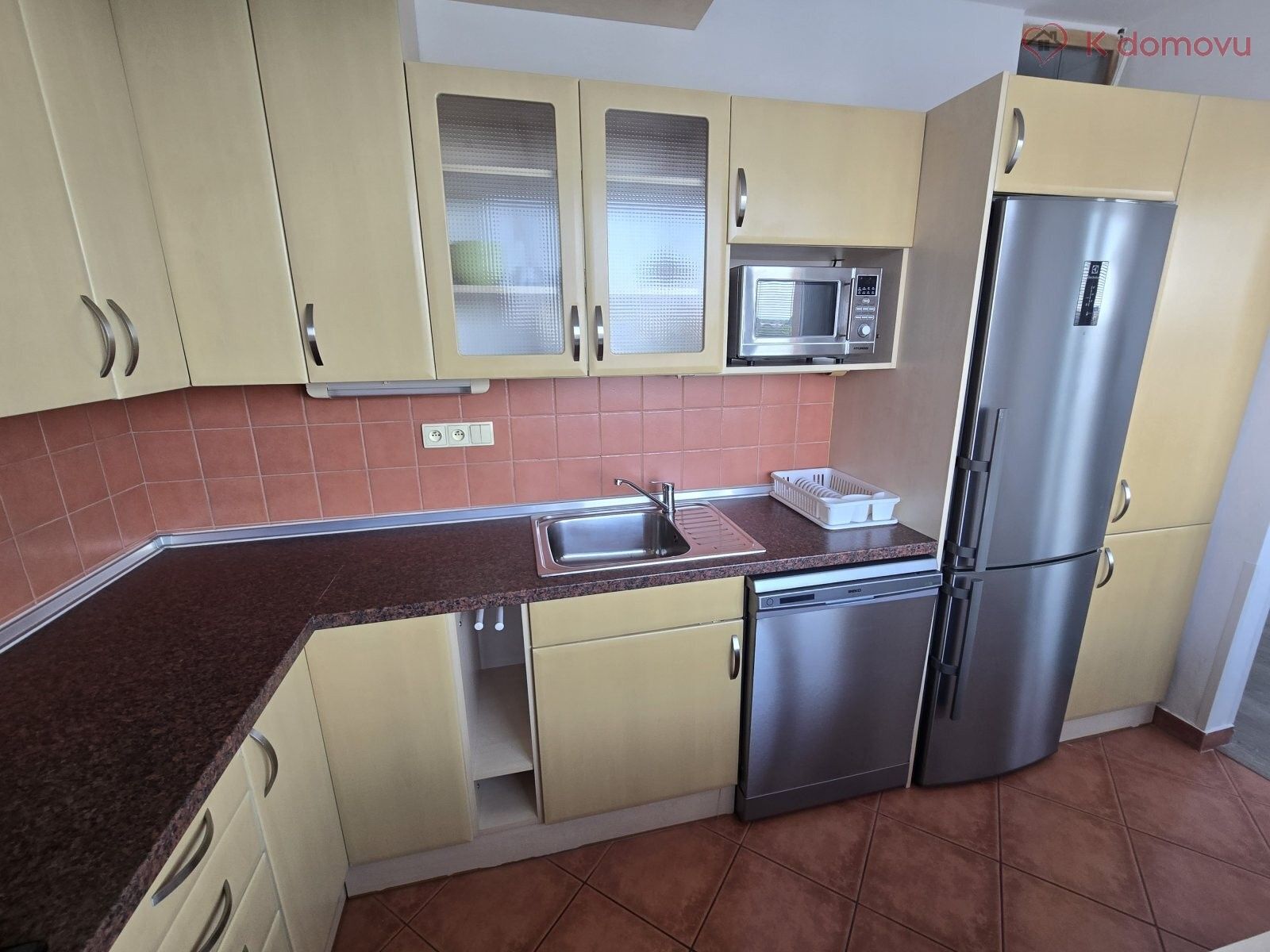 Pronájem bytu 2+1 55 m² - foto 4