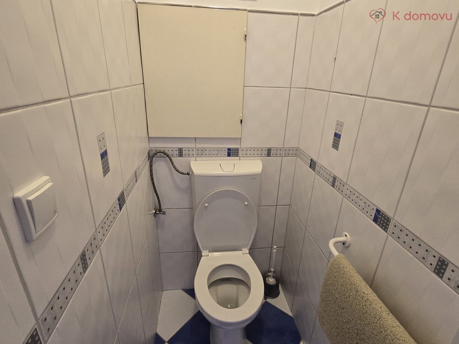 Pronájem bytu 2+1 55 m² - foto 9