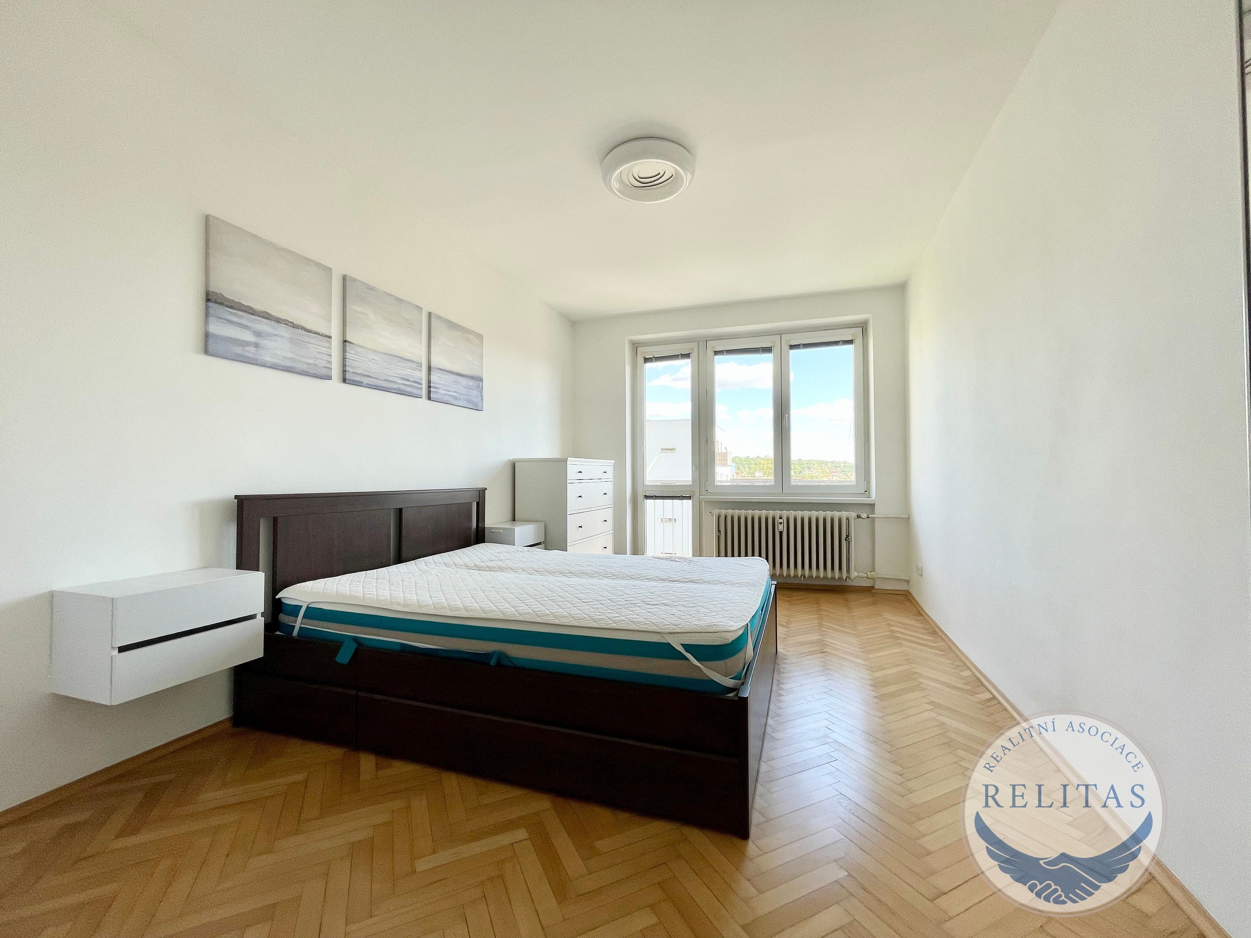Pronájem bytu 2+kk 54 m² - foto 2