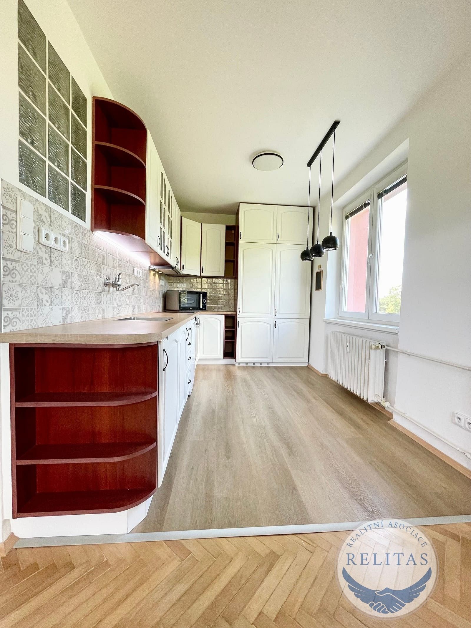 Pronájem bytu 2+kk 54 m² - foto 4