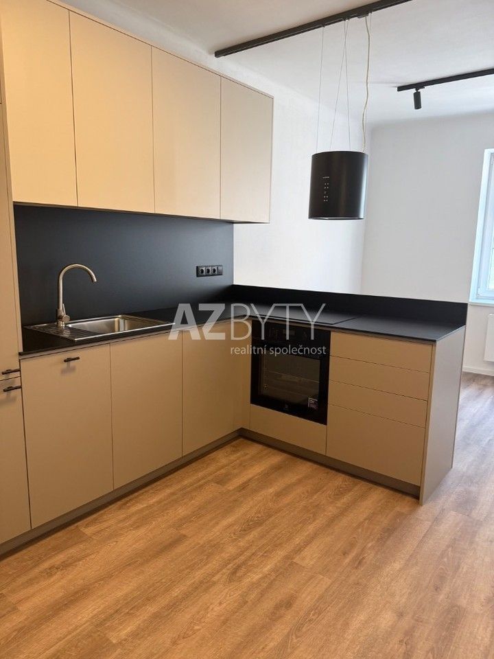 Prodej bytu 3+kk 89 m² - foto 16