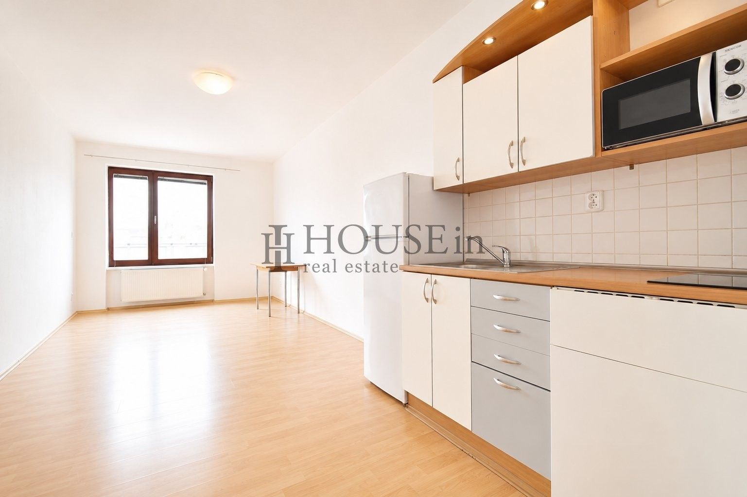 Pronájem bytu 1+kk 31 m² - foto 8