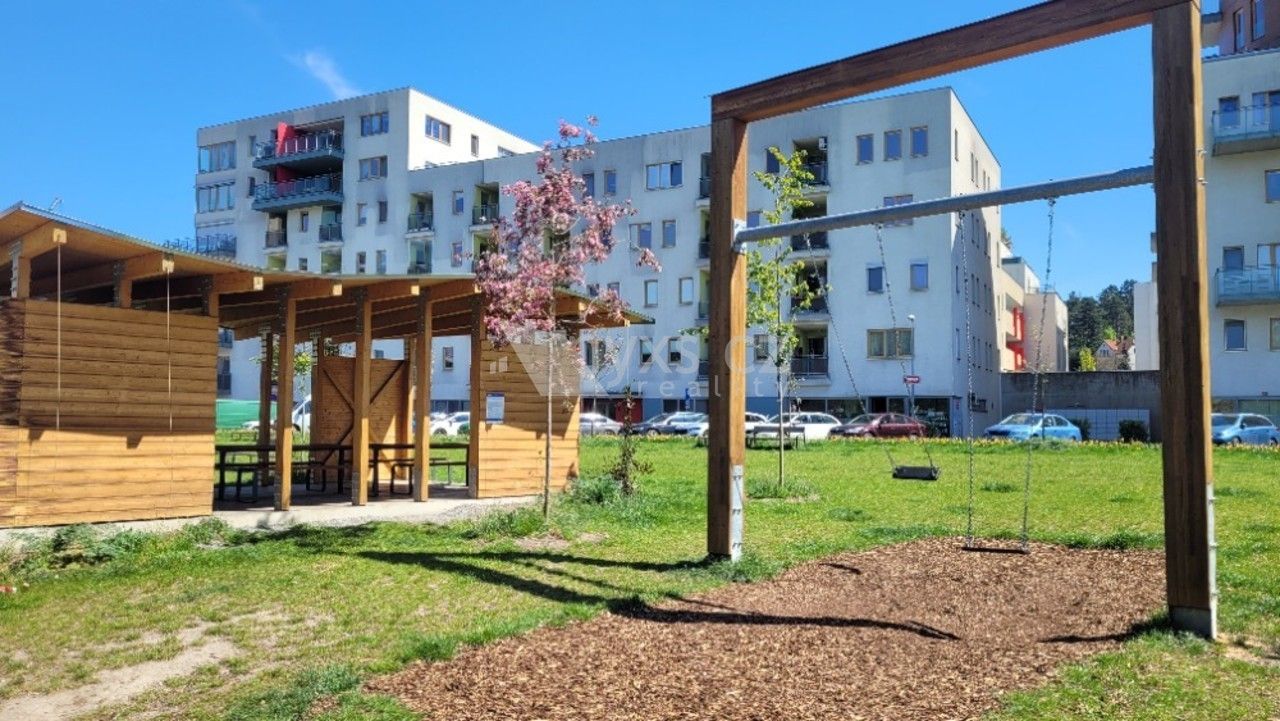 Pronájem bytu 2+kk 188 m² - foto 21