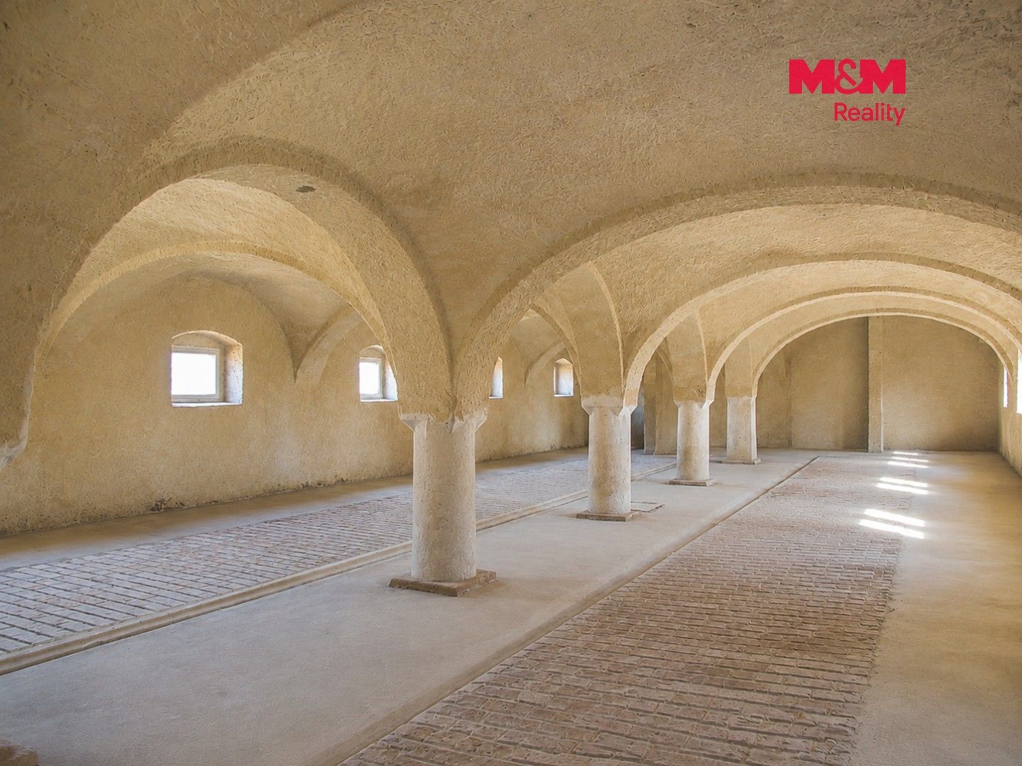 Pronájem komerčního prostoru 204 m² - foto 3