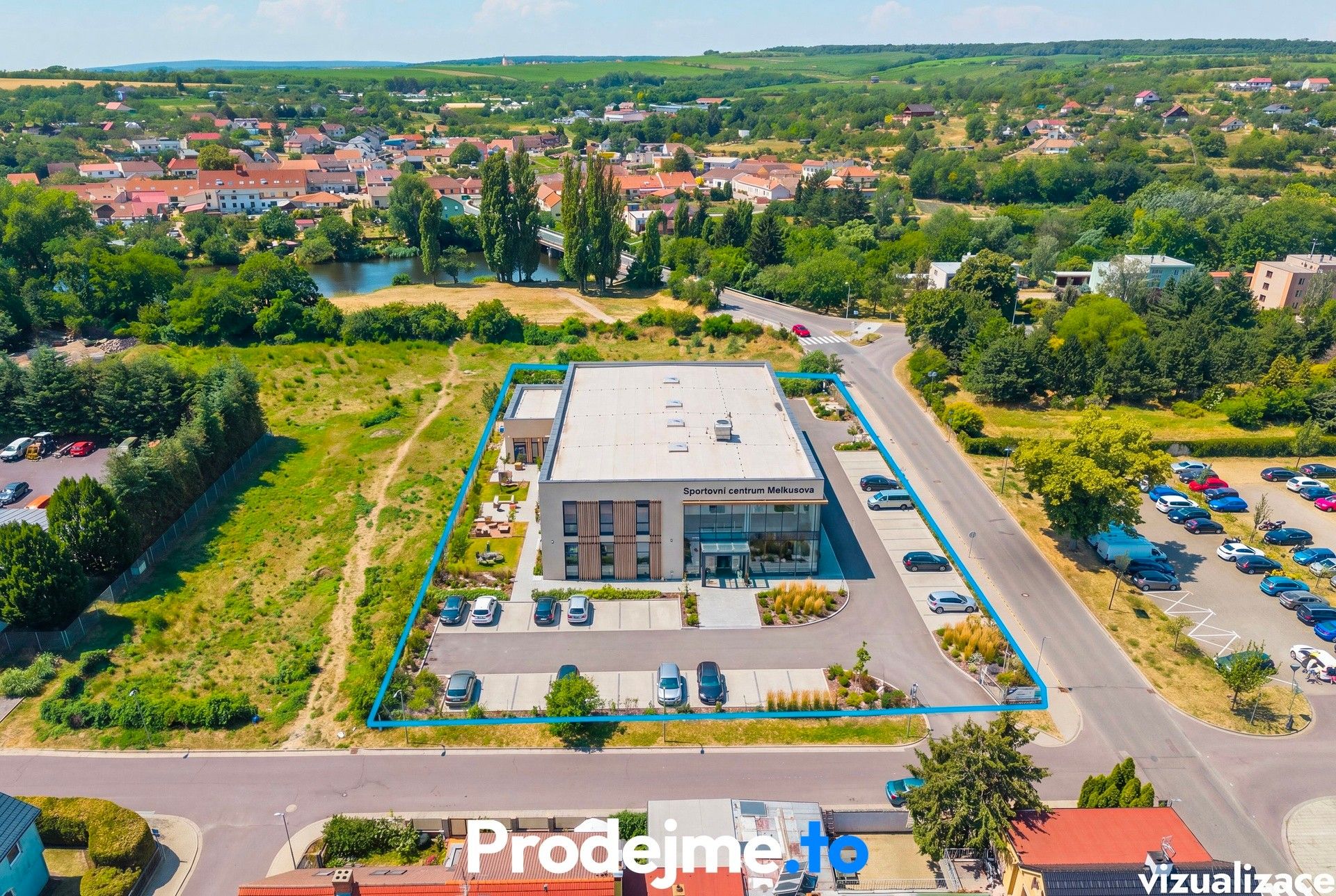 Prodej komerčního prostoru 3833 m² - foto 1