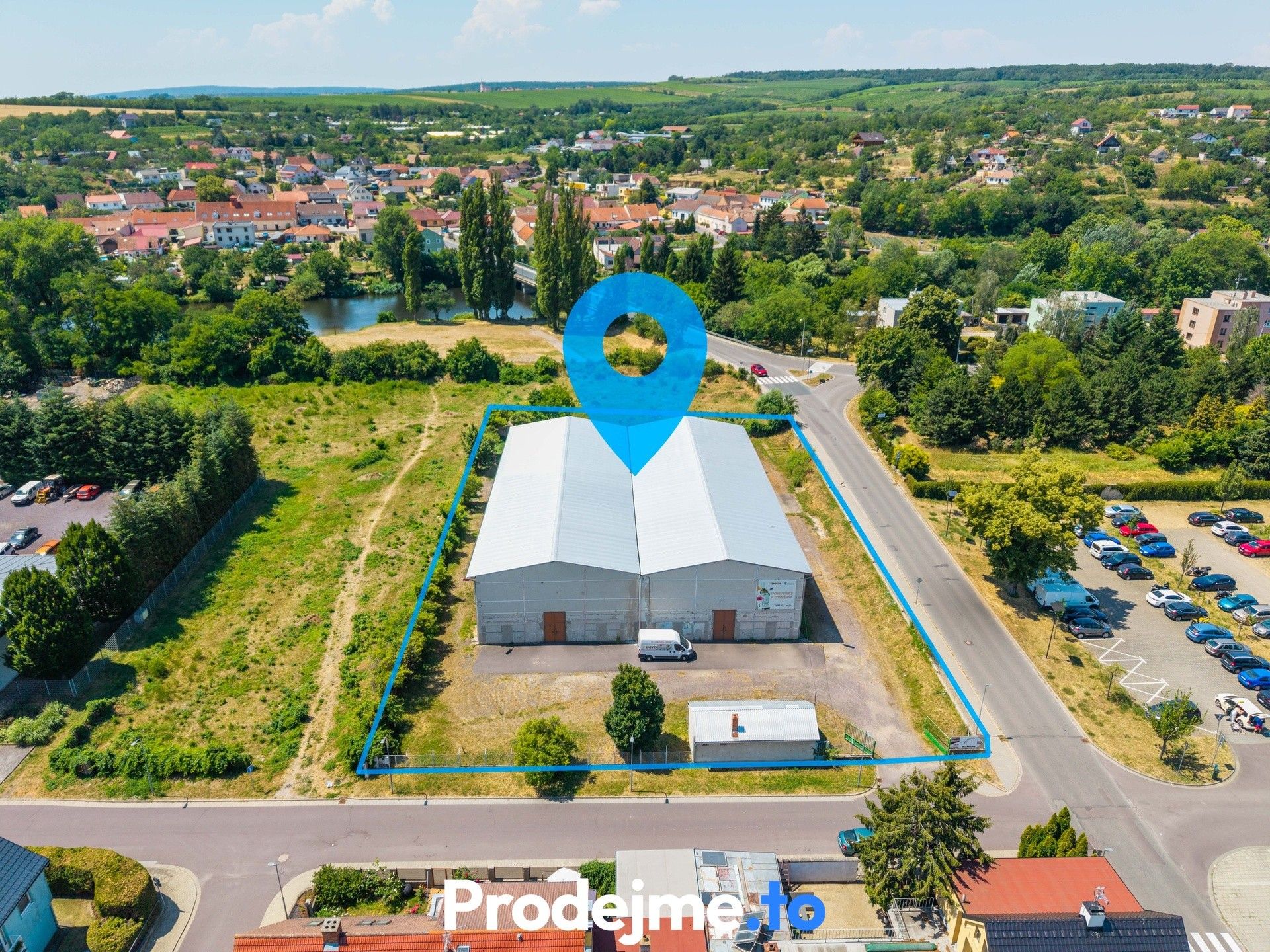 Prodej komerčního prostoru 3833 m² - foto 8
